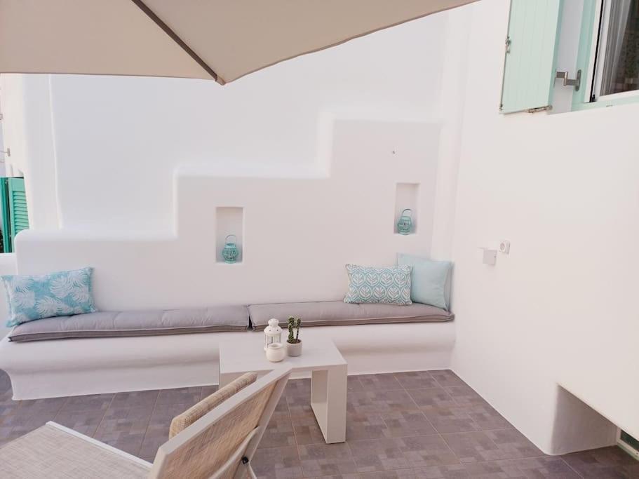 The Minty Door Boutique House Villa Náousa Buitenkant foto